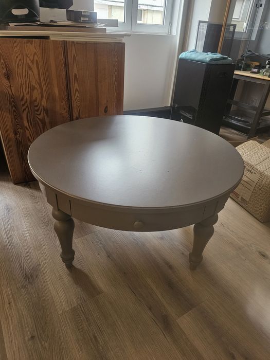 Mesa de centro IKEA ISALA redonda c/ gaveta – modelo descontinuado