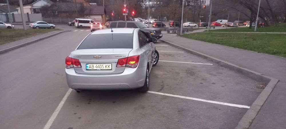 Шевроле Круз в хорошому стані