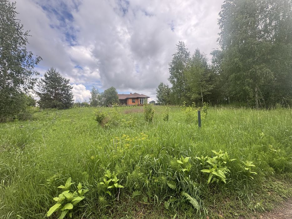 Ділянка під житлову забудову. Без комісіі!