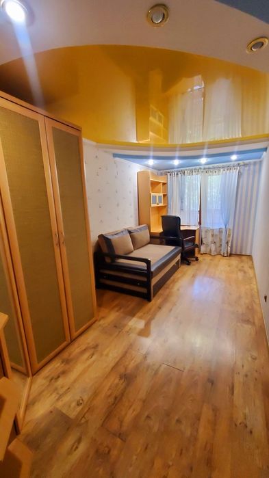 3-х кім.Даманский.17кв.СевГок.7 лікарня