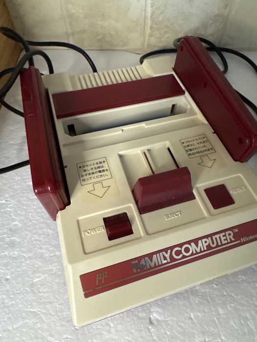 Konsola Nintendo Famicom - mod AV, zasilacz, gry - japoński Pegasus