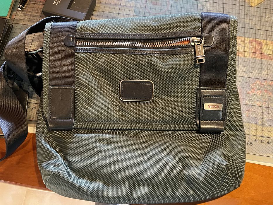 Bolsa TUMI em muito bom estado