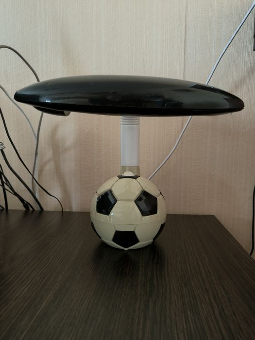Лампа настільна FIRST RAY Футбол 510 Чорна