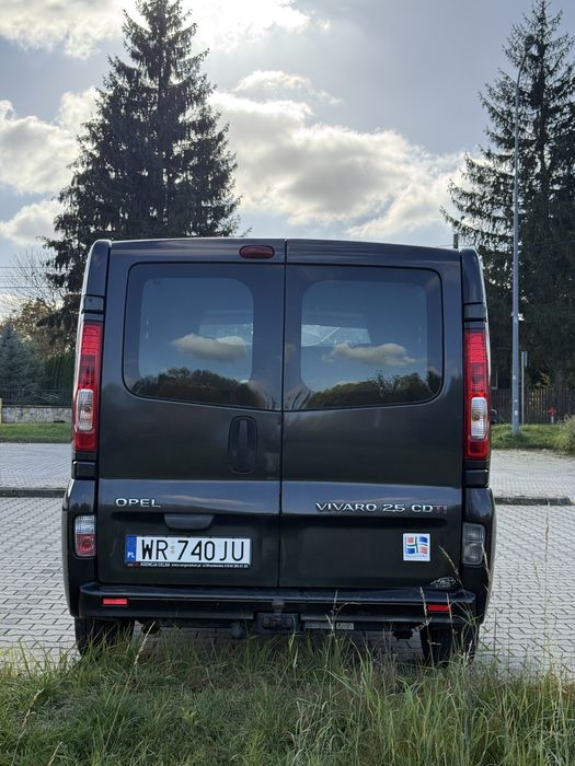 Opel Vivaro Double Cabine L2