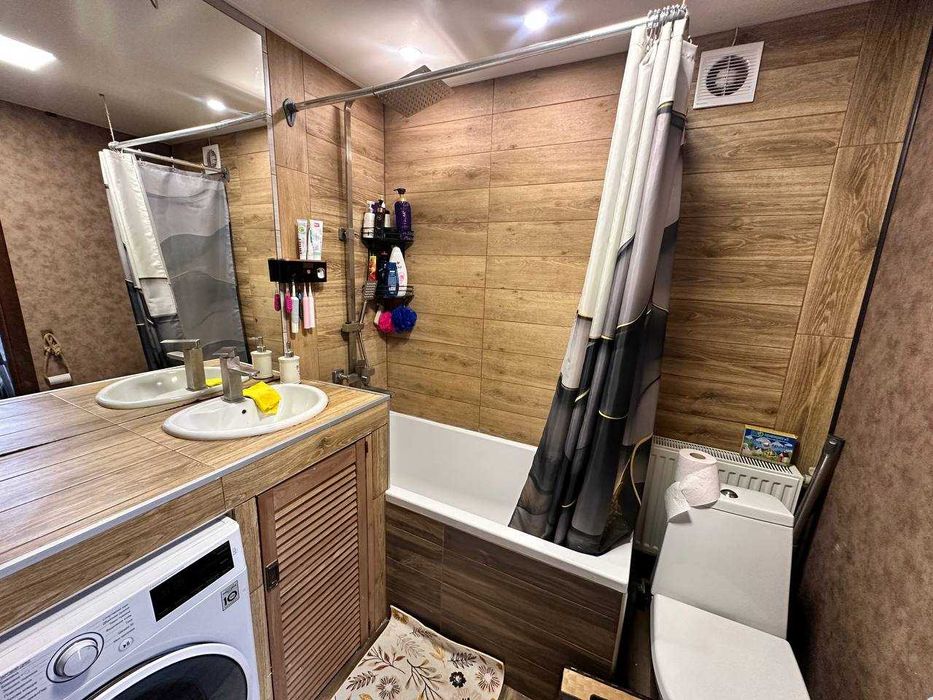 У продажу будинок на дві кімнати