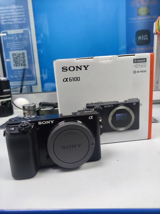 Фотоапарат Sony A6100 4K