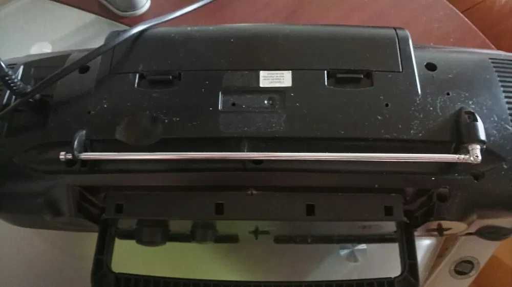 Магнитофон Philips