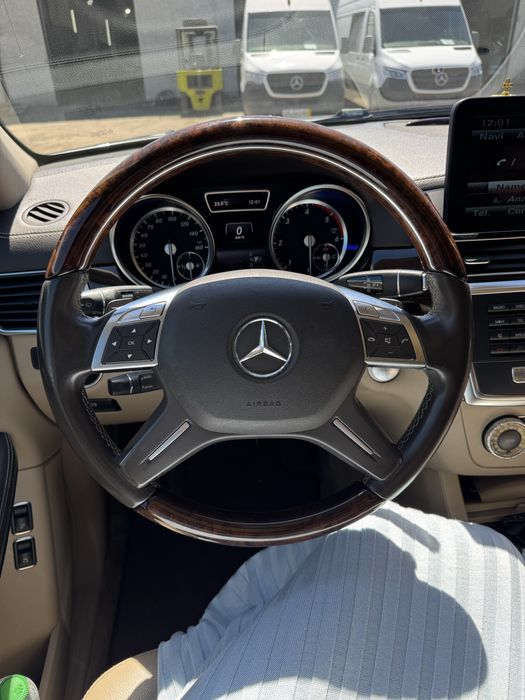 Mercedes-Benz GL-Class 2014 VIN 4JGDF2EE8EA415094 фото оголошення 9 з 10