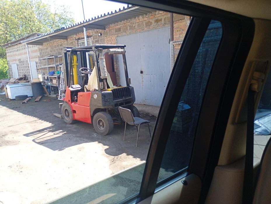 Погрузчик Балканкар