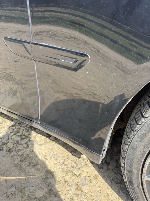 Переднє праве/ліве крило Bmw 7 F01/F02 чорне 475 колір розборка