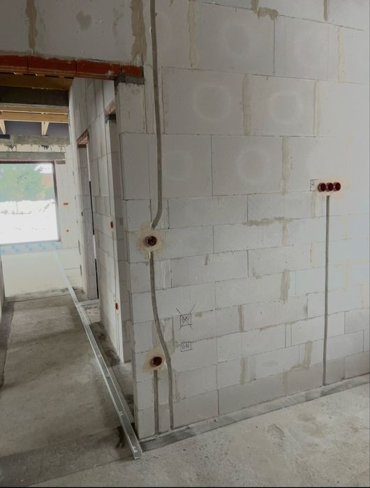 Usługi  elektryczne