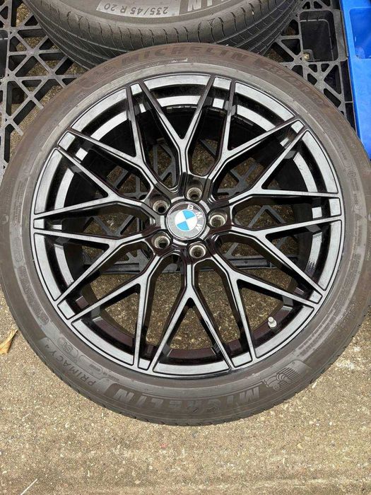 Диски BMW R20 5x120 8.5J ET33  Dia72.6 F10 F01 F25