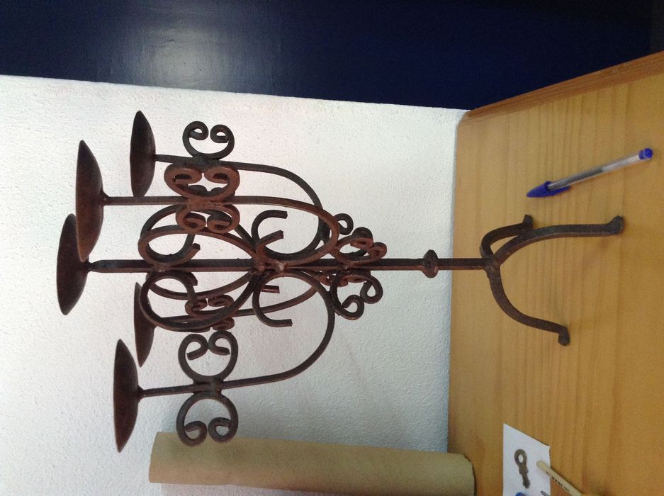 Candelabro de 5 lumes ferro fundido