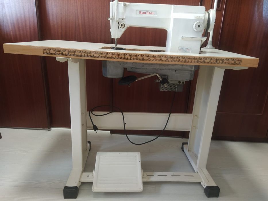 Máquina de costura
