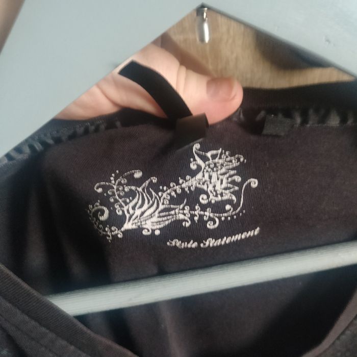 Bluzka famska czarna bawełna d)ugi rękaw nadruk cekiny L XL