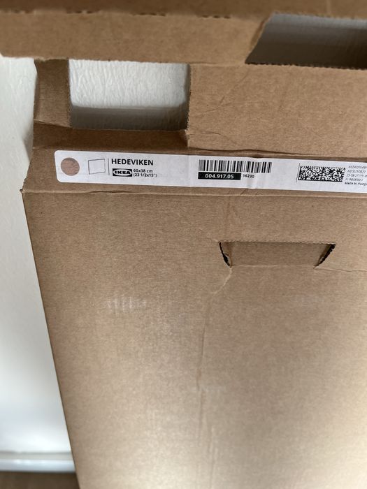 Vendo  duas portas brancas Ika pintadas  e uma gaveta