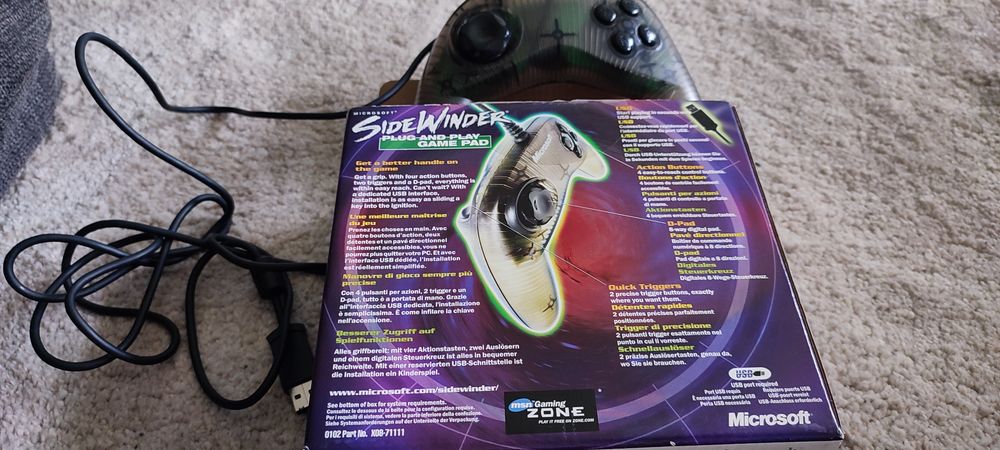 Gamepad Microsoft SideWinder USB (com caixa completa)