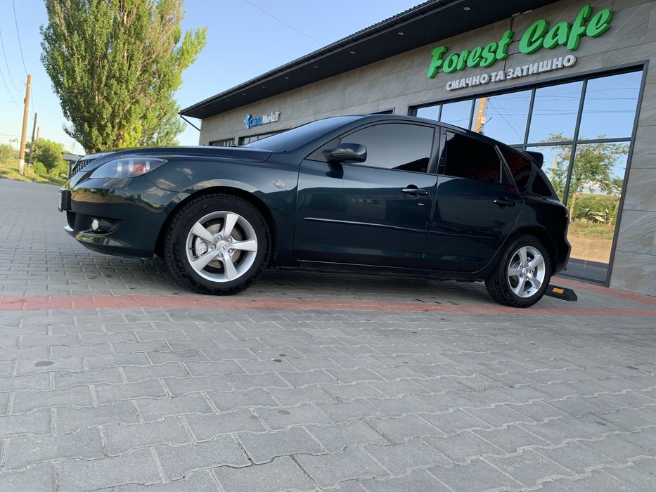Продам Мазда  3 автомат 1.6