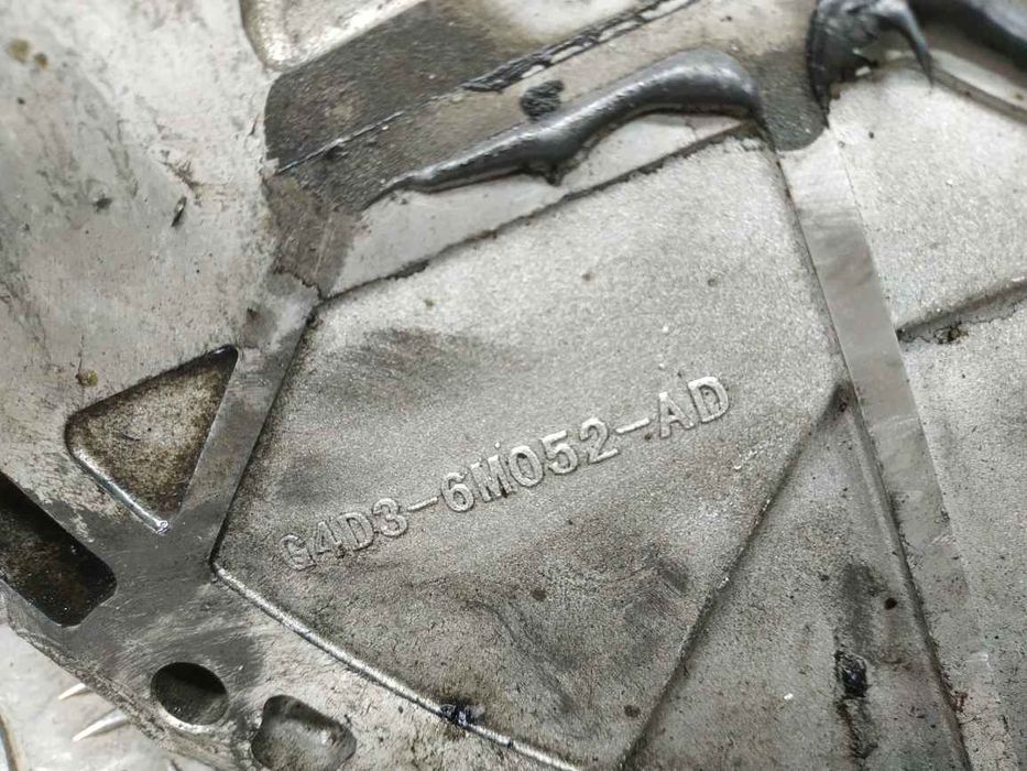 Jaguar F-Pace 2016- кришка ГРМ G4D36K301AE для AJ20D4 2.0d DV4318 G4D3