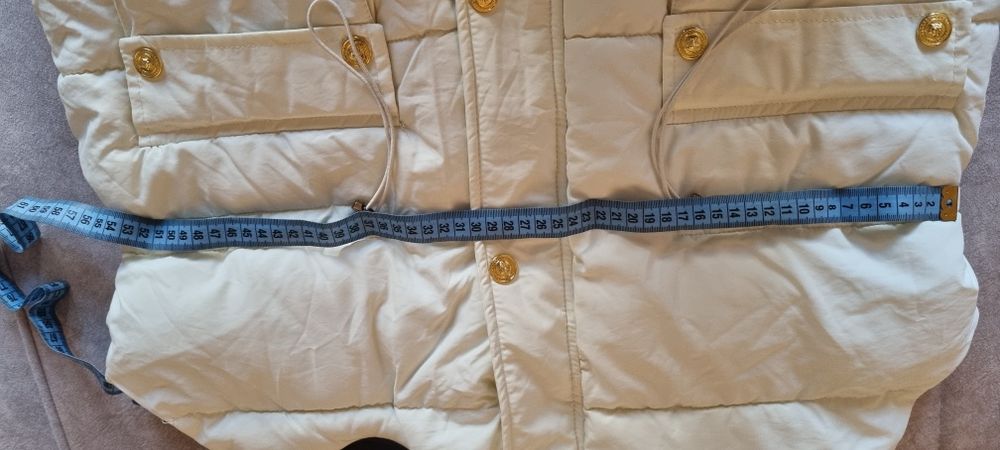 Женская жилетка .