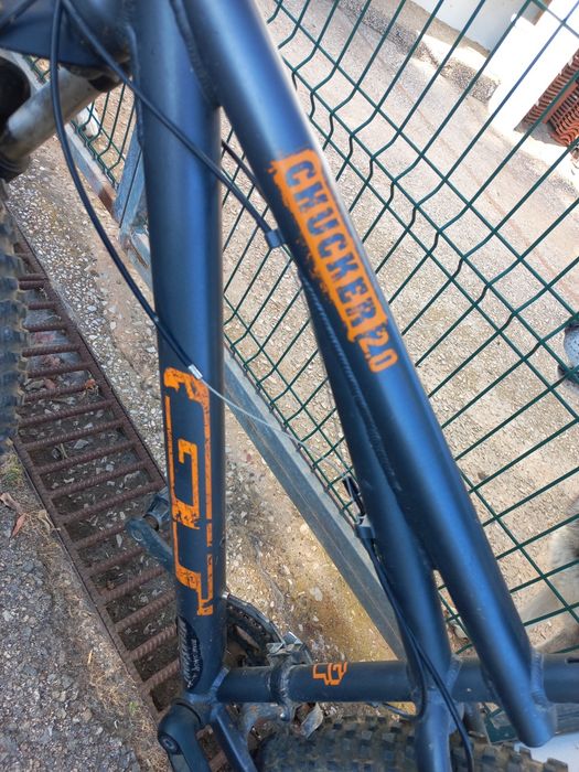 Bicicleta Btt GT chucker 2.0