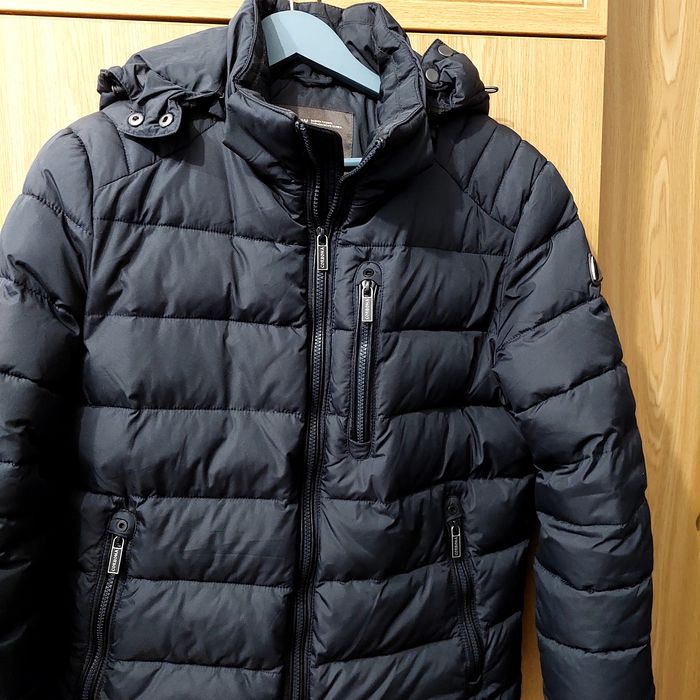 Продам чоловічу зимову куртку