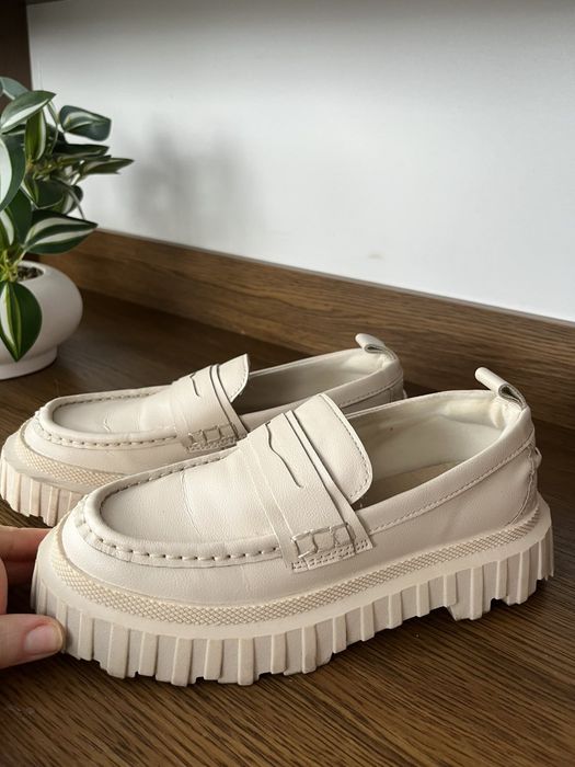 Туфельки лофери  Zara розмір 34
