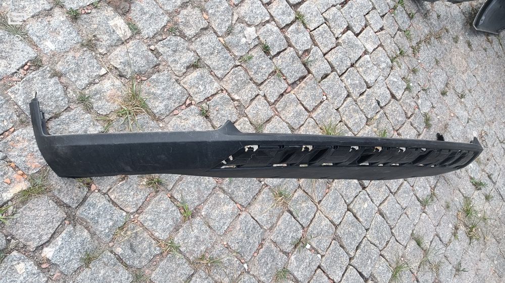 Avental de parachoques Volvo XC 40 de 2022