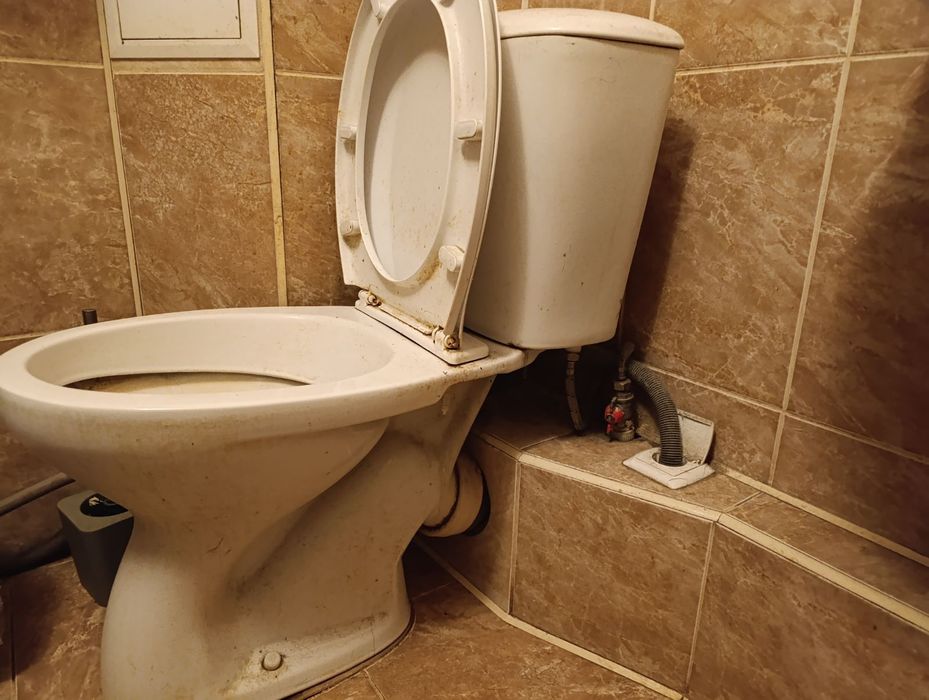 Унитаз б/у хорошее состояние