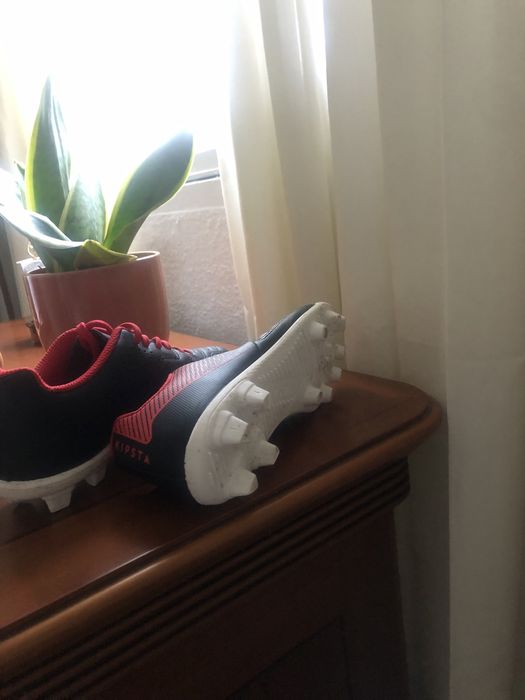 Sapatilhas de futebol de criança