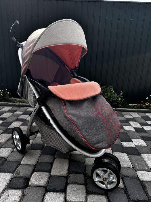 Продаю дитячу коляску Geoby C409M WGJC