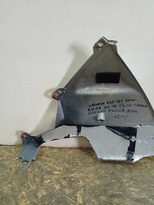 Yamaha YZF 1000 R1 RN09 02-03 osłona boczek prawy bok oryginał pług