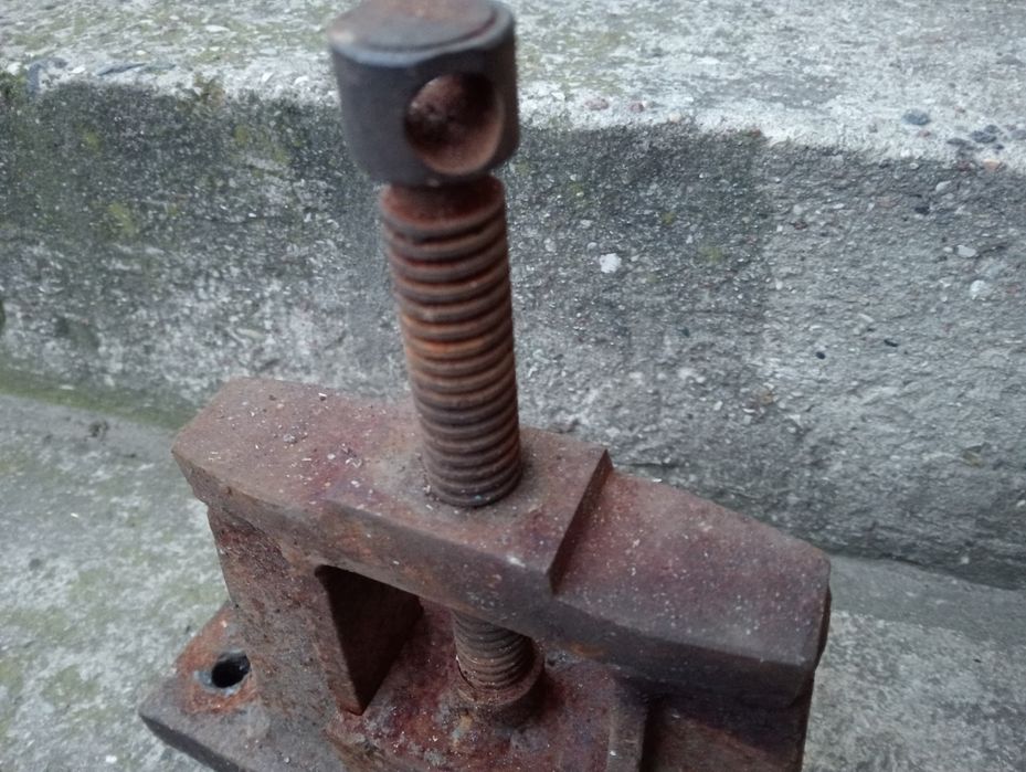 Stare imadło do rur