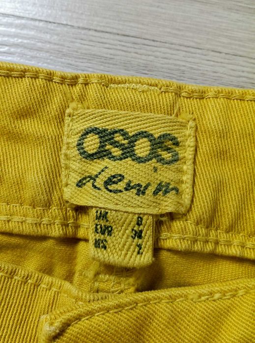 Damskie spodnie jeansy żółte musztardowe rozciągliwe Asos 36