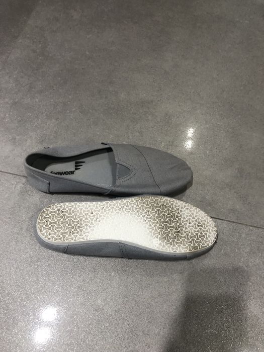Buty z materiału, męskie unisex 41, szare, jak nowe, okazja. GRATIS.