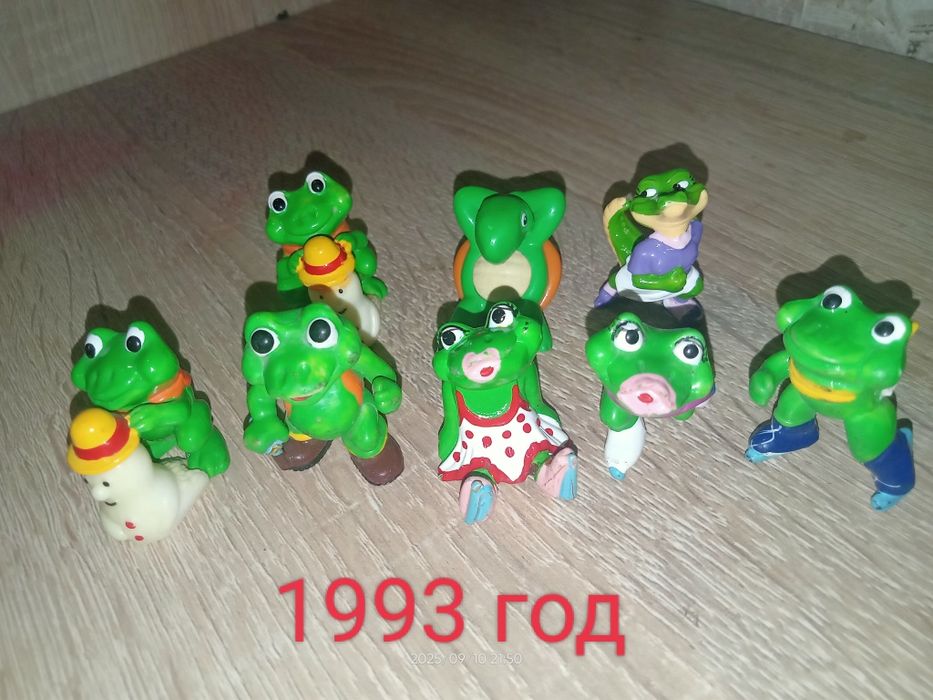 Ferrero Киндеры бегемотики, лягушки, слоники, пингвины, гномы из 90-х