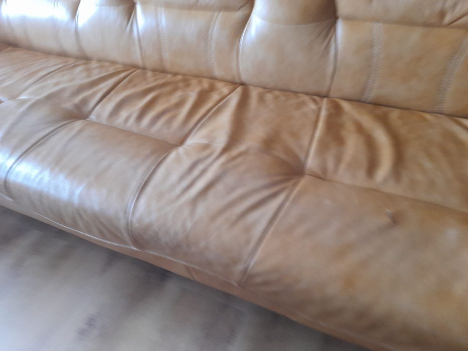 Sofa ze skóry rozkładana