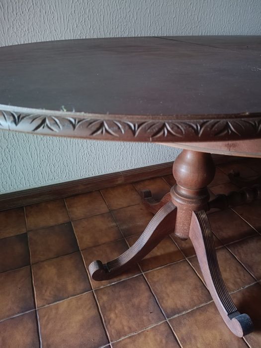 Mesa de madeira - sala