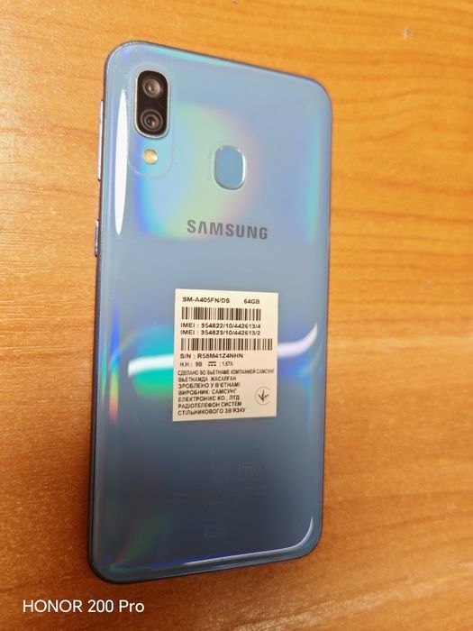 Samsung A40 4/64
