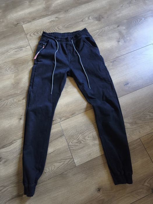 Spodnie  joggery
