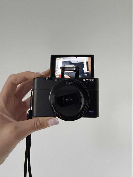sony rx100 iii - купити цифрові фотокамери - Ціна на OLX.ua
