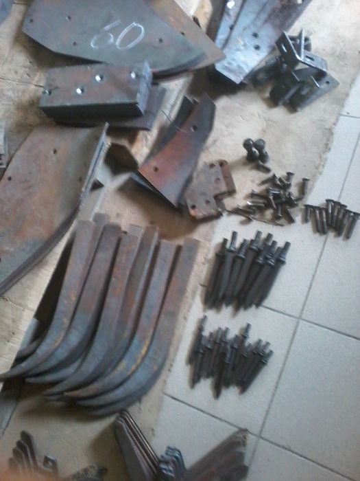 Леміш.лемех предплужника на плуг ПЛН.отвал.відвал.полиця.сошник СЗ