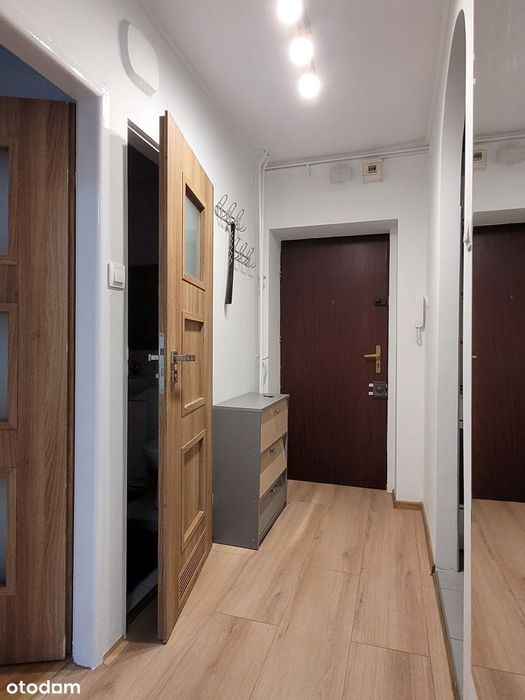 2 pokoje, balkon, blisko tramwaj, KOZŁÓWEK, BIEŻANOWSKA od zaraz