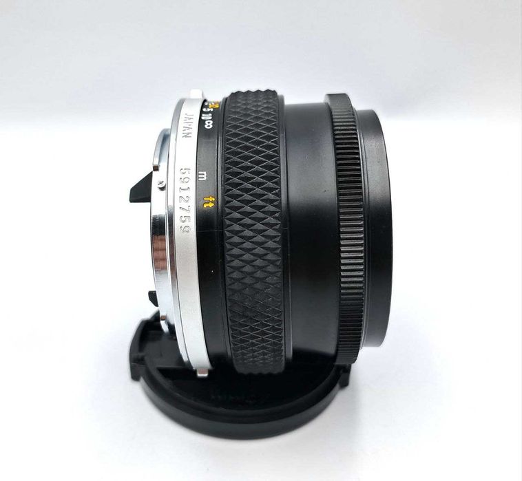 Olympus OM-SYSTEM Zuiko Auto-S 50/1.8