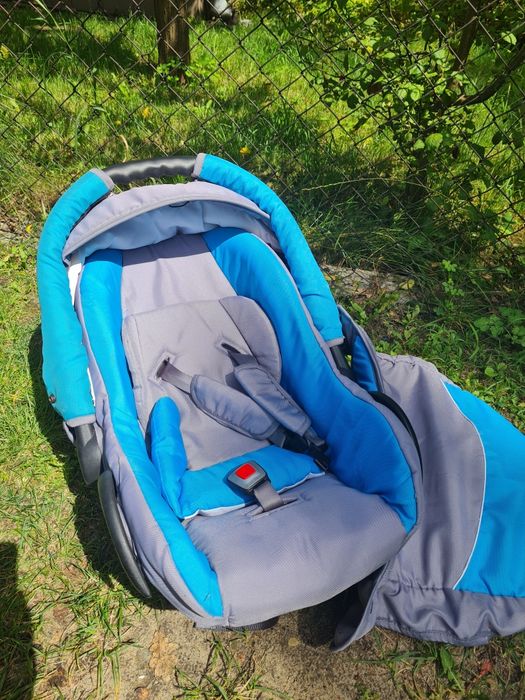 Nosidełko fotelik samochodowy 0-10kg Baby Rossy