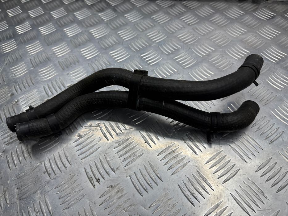 Патрубки  печки пара nissan rogue 14- 924004BA0A