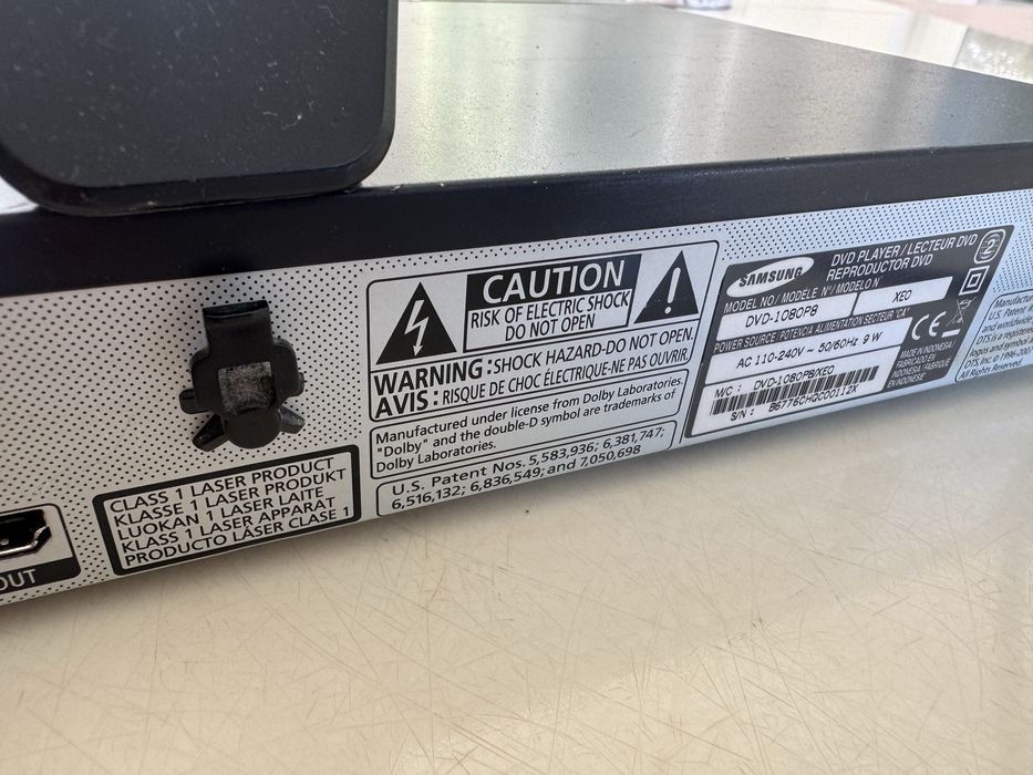 Samsung DVD-1080P8 + oryginalny pilot
