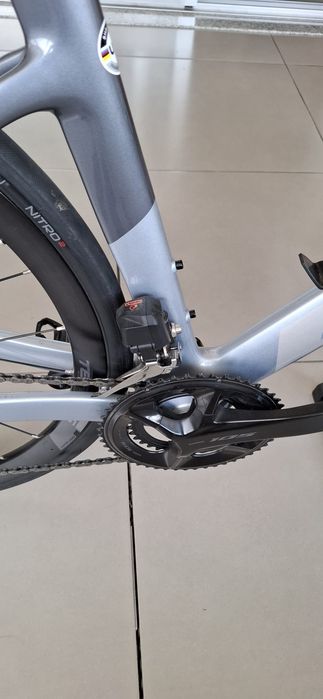 BH RS1 Carbono/ Shimano 105 Di 2 12v / Vision Team 35