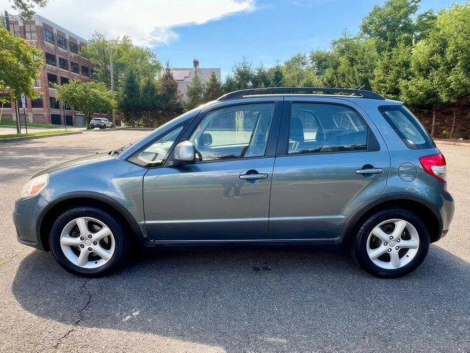 Suzuki SX4 Crossover Tech      2009