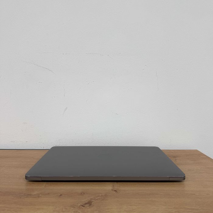 MacBook Pro 2020 { M1 | 8gb | 256 ssd } Гарантія . 73736SV